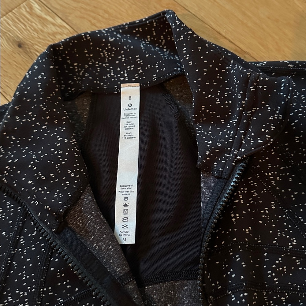 Lululemon Define Jacket - Picture 3 of 3